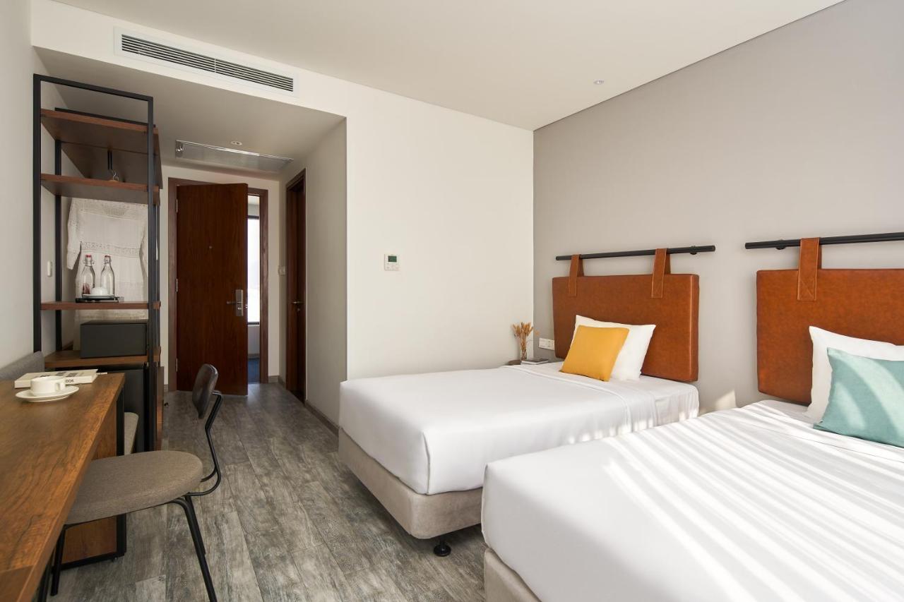 Em Oi Boutique Hotel Nha Trang Exterior photo